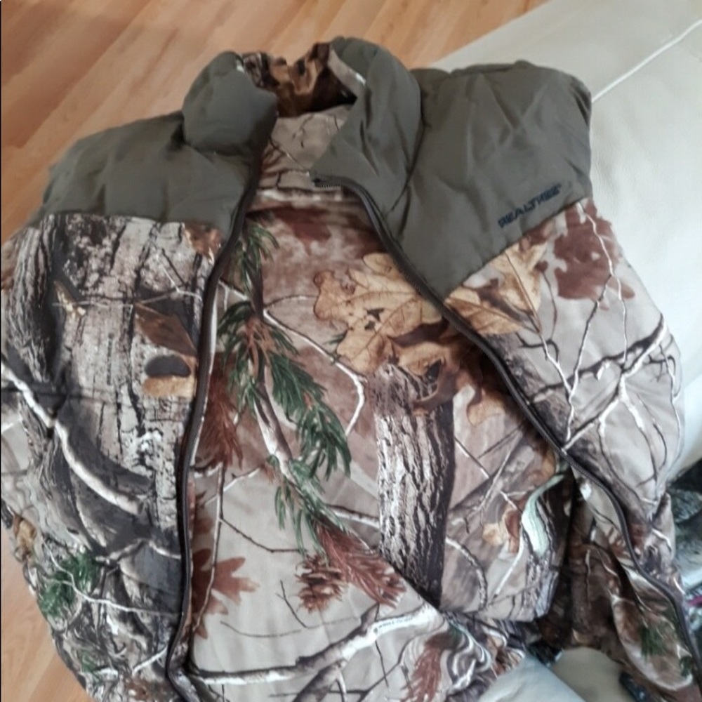 Realtree cold weather vest